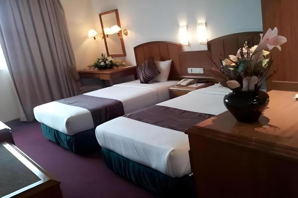 Hotel Continental Penang George Town Zewnętrze zdjęcie