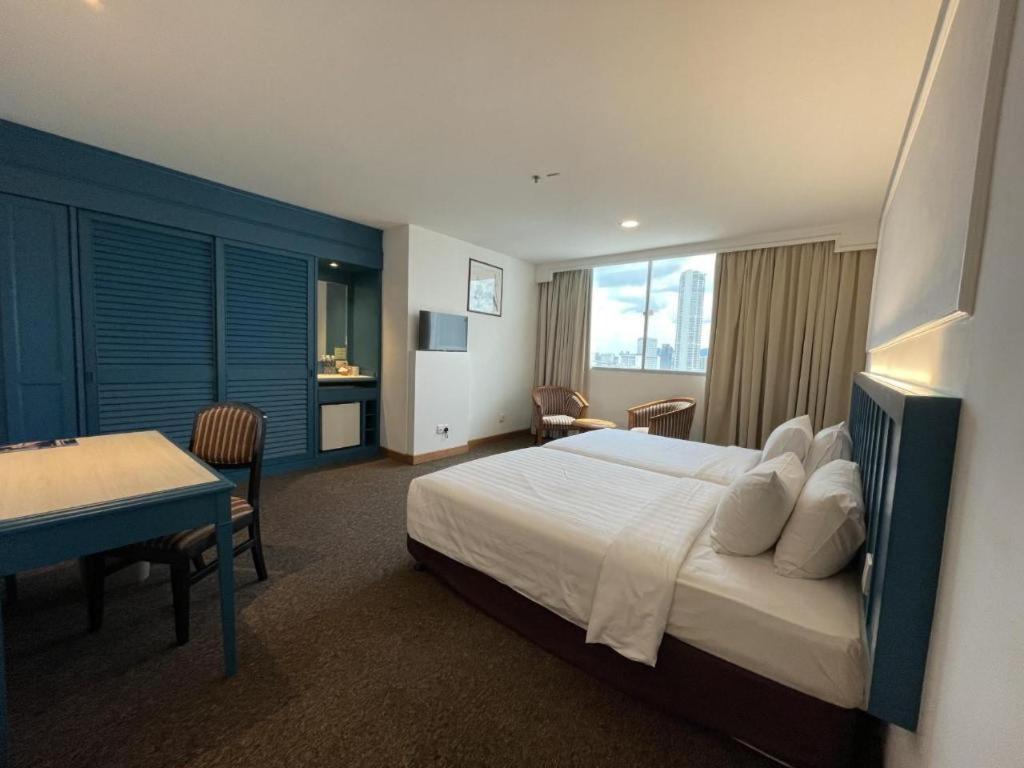 Hotel Continental Penang George Town Zewnętrze zdjęcie