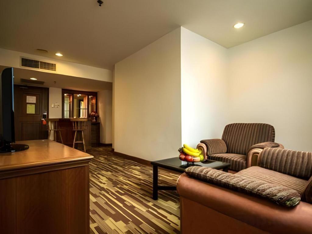 Hotel Continental Penang George Town Zewnętrze zdjęcie