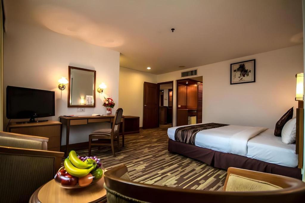 Hotel Continental Penang George Town Zewnętrze zdjęcie