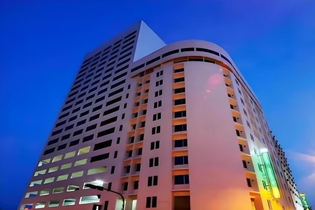 Hotel Continental Penang George Town Zewnętrze zdjęcie